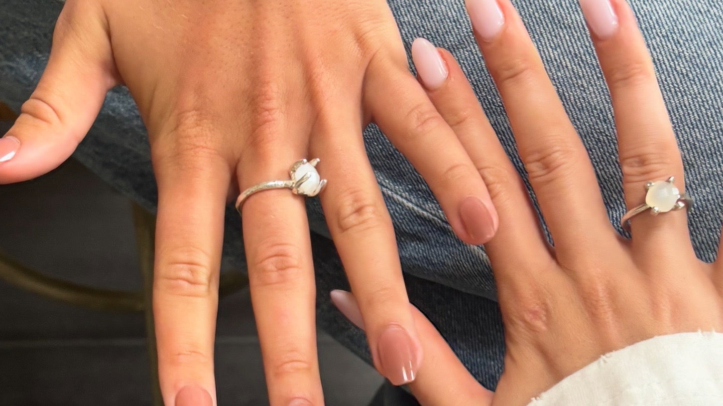 Formé (chalcedony stone)