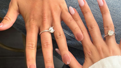 Formé (chalcedony stone)