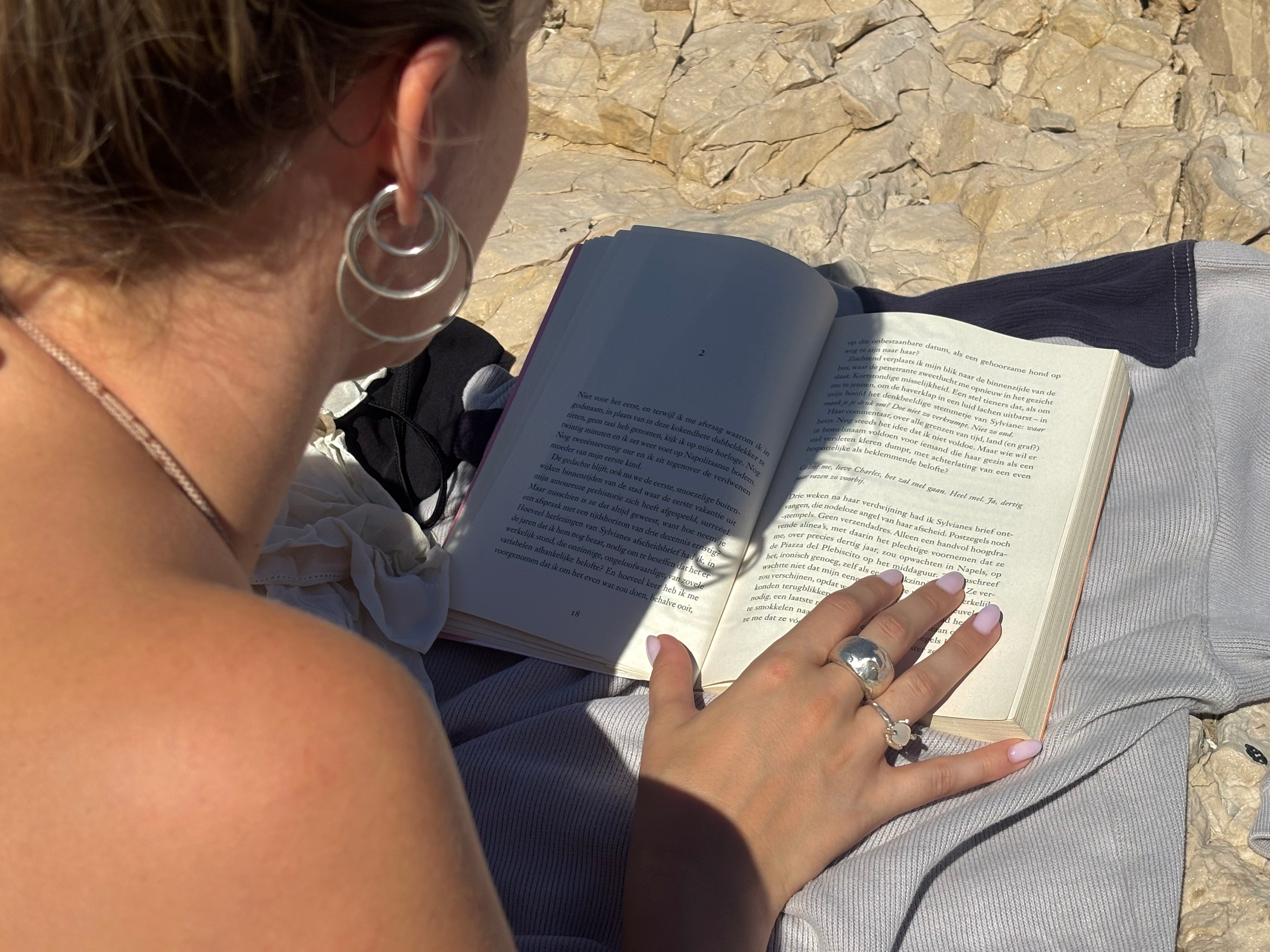 Formé (chalcedony stone)